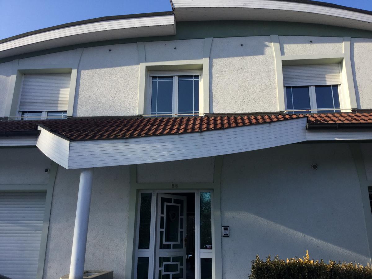 Justyna Villa Pardubice Exterior foto