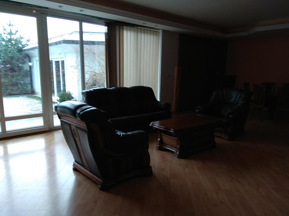 Justyna Villa Pardubice Exterior foto